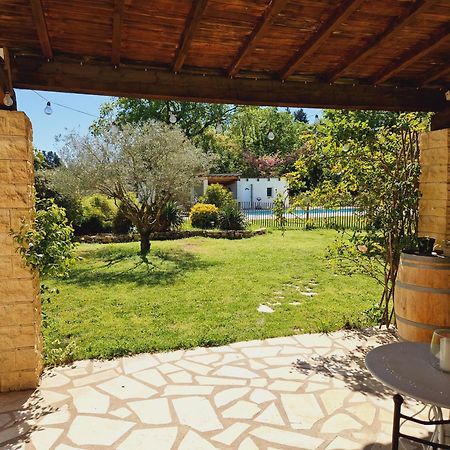 Mas Du Rollier Chambres D'Hotes Eygalières Εξωτερικό φωτογραφία