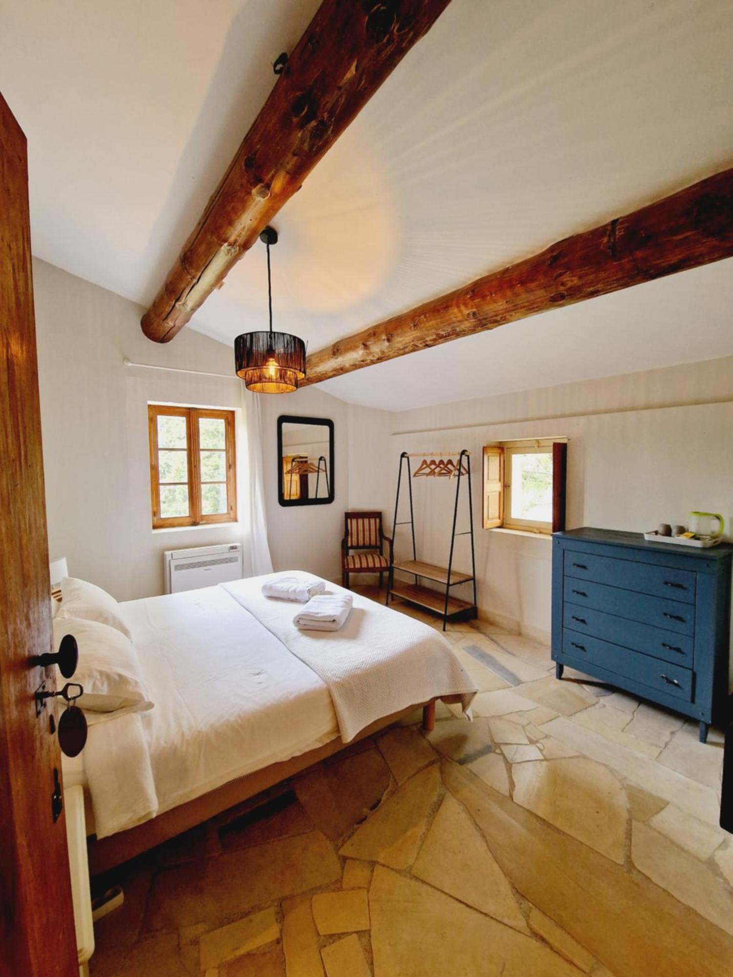 Mas Du Rollier Chambres D'Hotes Eygalières Εξωτερικό φωτογραφία